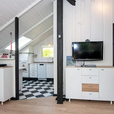 Casa vacanze 5 Person Holiday In