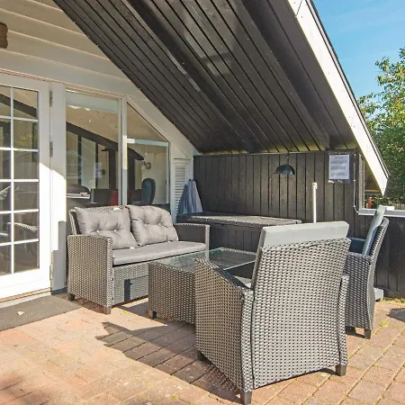5 Person Holiday In * Skjern